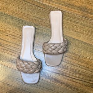 Top Moda Braided Slide Sandals